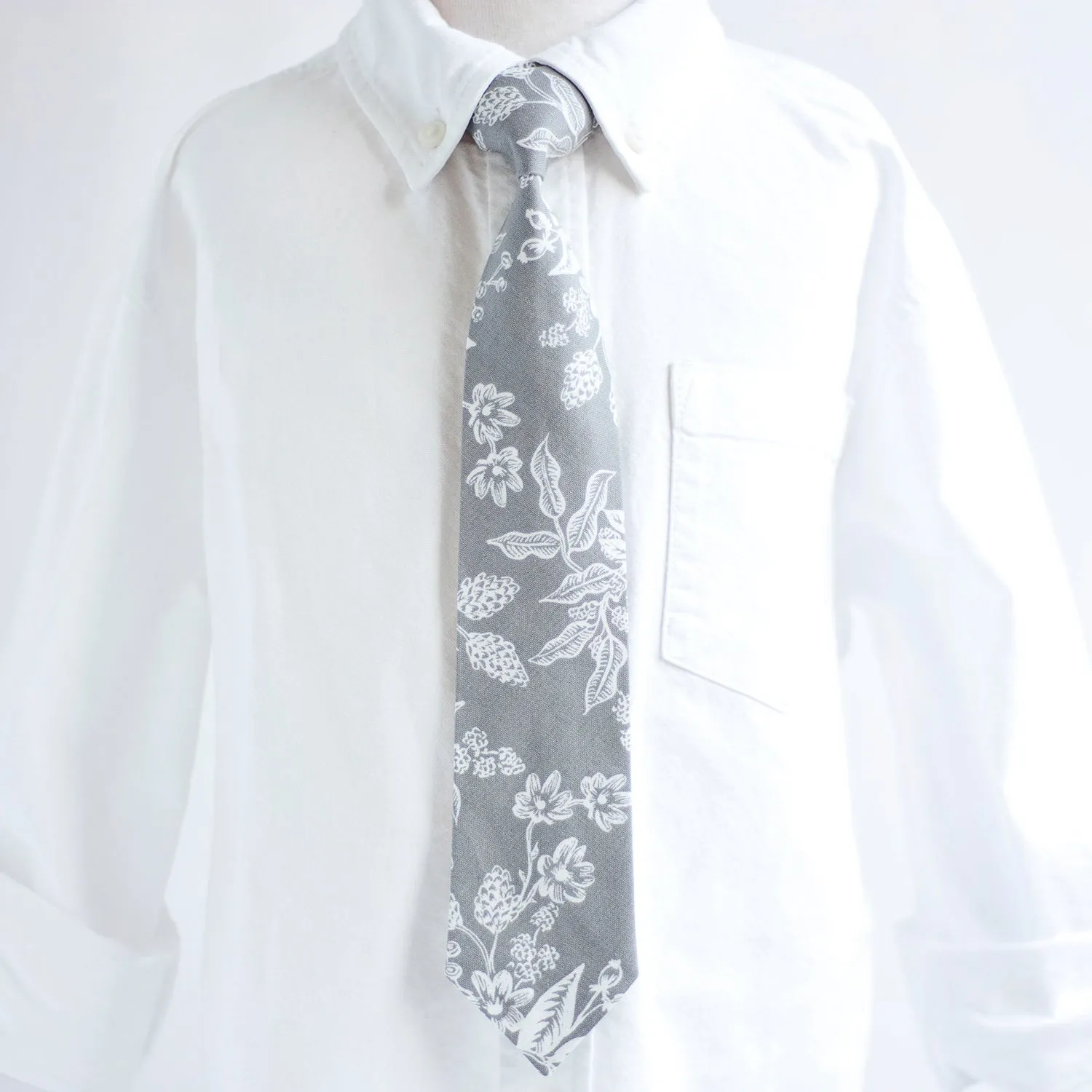 Boy's Bow Tie / Grey Toile