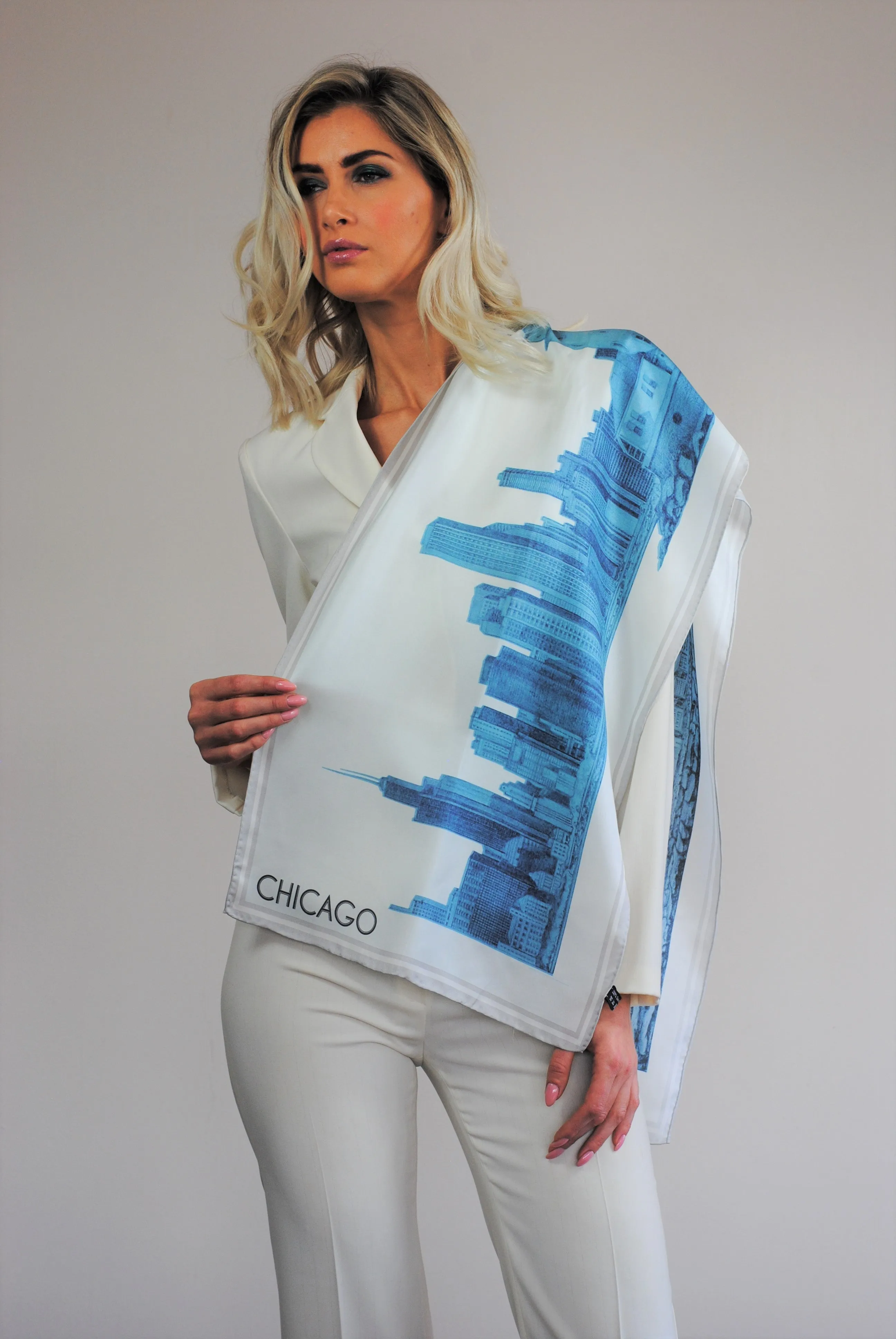 CHICAGO Skyline 100% Silk Oblong Scarf in Blue White