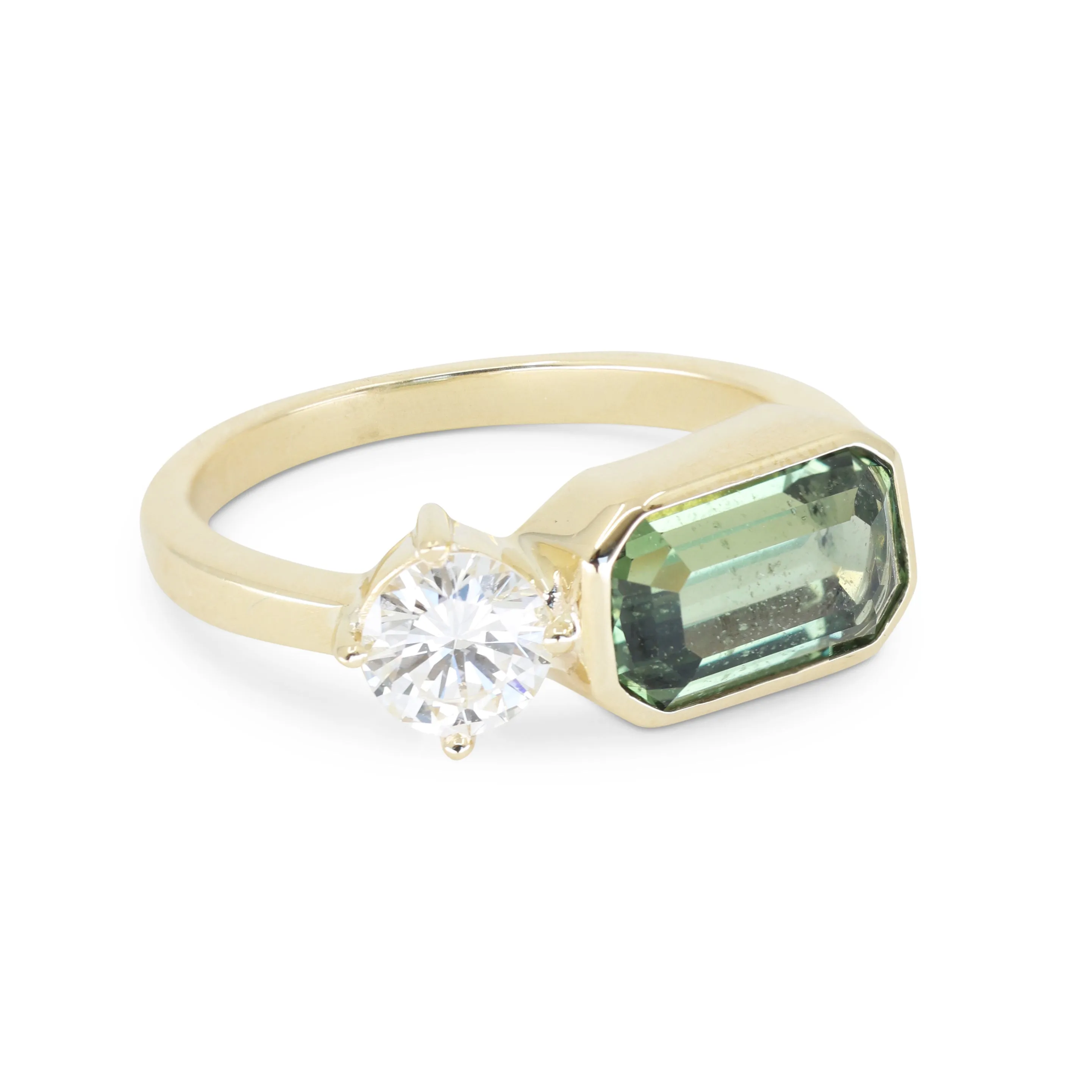 Emerald Cut Sapphire 14K Yellow Gold Ring