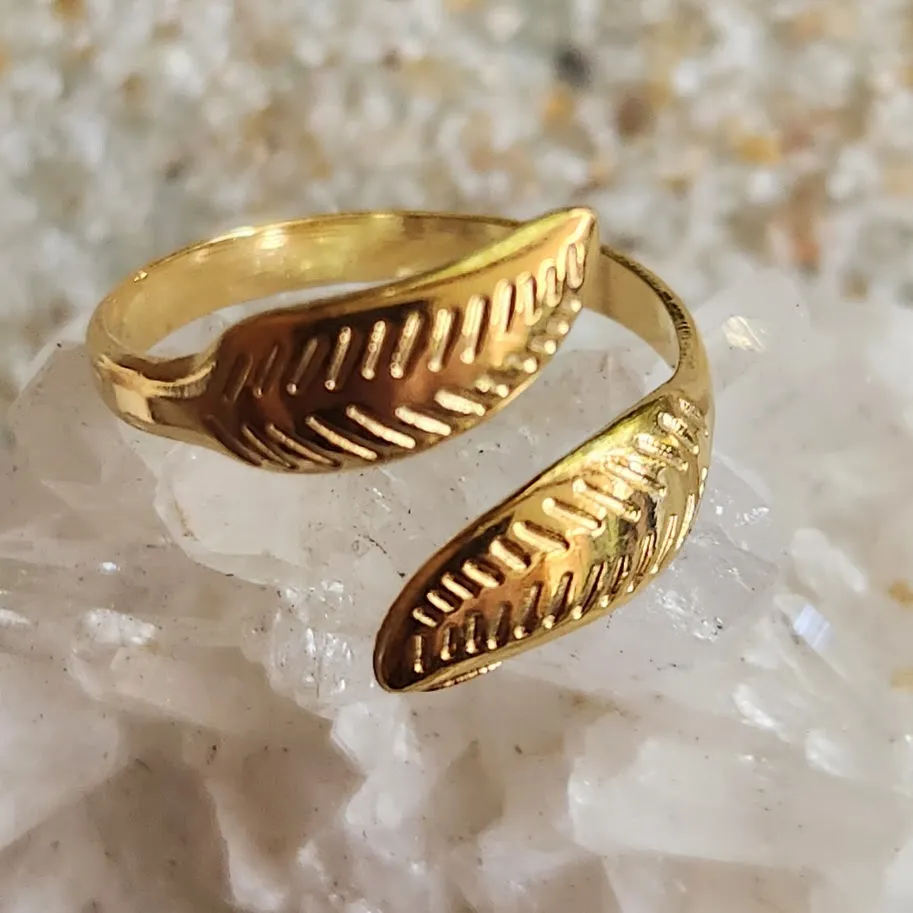 ISLAND RING - ADJUSTABLE GOLD WATERPROOF LEAF RING