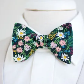 Men's Freestyle Self-Tie Bow Tie / Wildflowers In Hunter