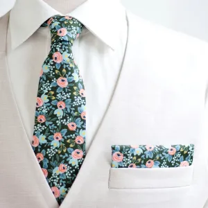 Men's Necktie / Rosa In Forest