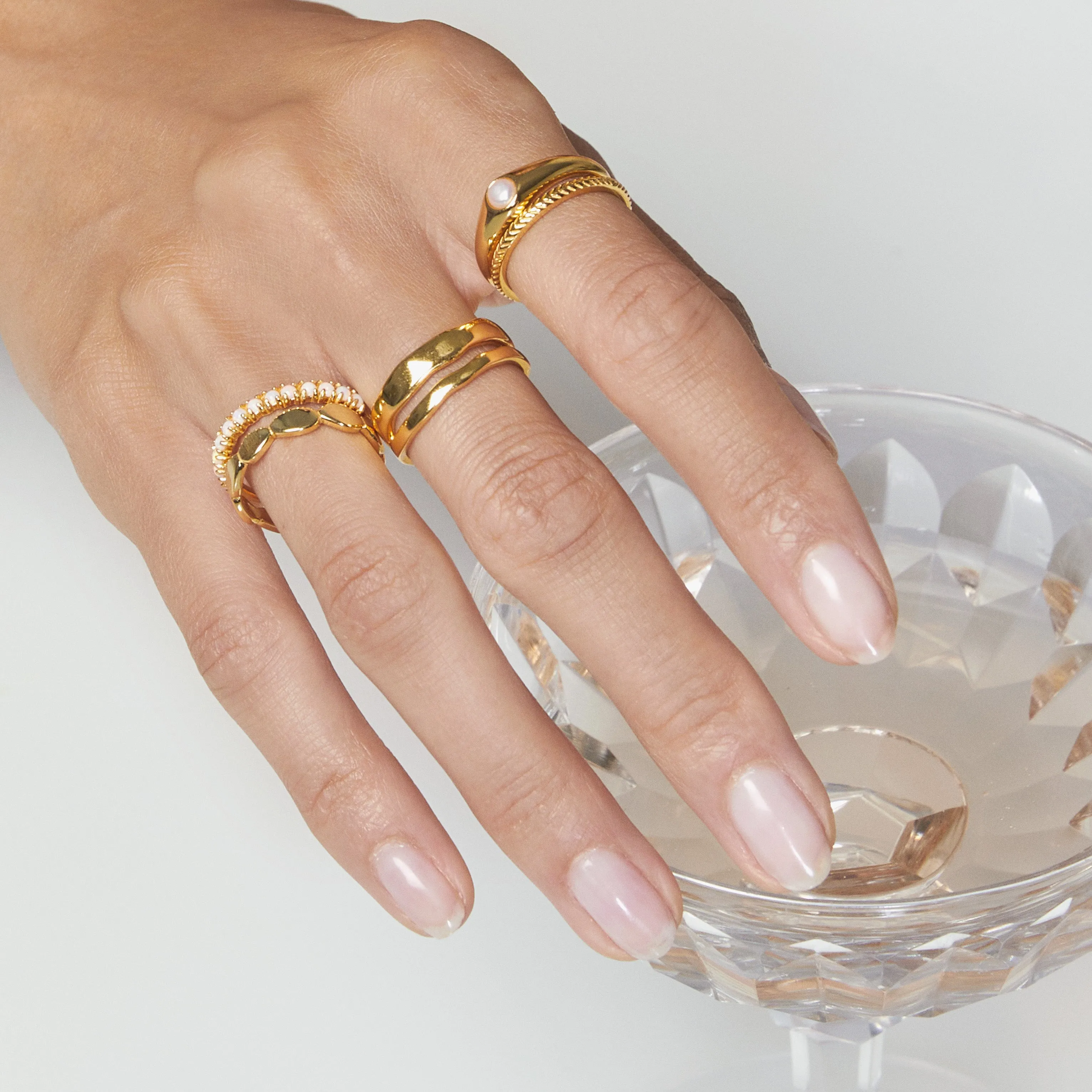 TALLULAH STATEMENT RING GOLD